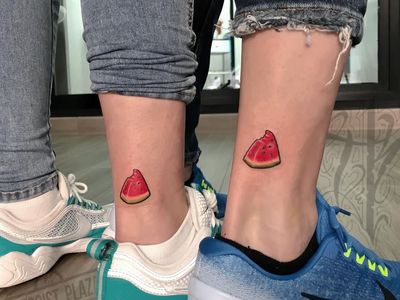 Keren! Ini 8 Tato Buah yang Imut dan Artistik