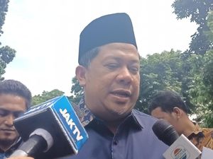Fahri Hamzah: Mudah-mudahan Sohibul Iman Cepat Jadi Tersangka Fahri Hamzah: Mudah-mudahan Sohibul Iman Cepat Jadi Tersangka