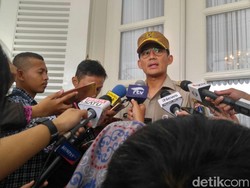 Sandi akan Belikan Sepeda dan Mukena untuk Cucu Tarminah