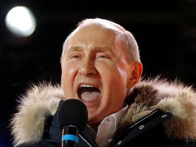 Foto: Riuh Kemenangan Vladimir Putin di Pilpres Rusia