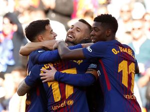 Penampilan Solid yang Mendekatkan Barca ke Gelar Juara