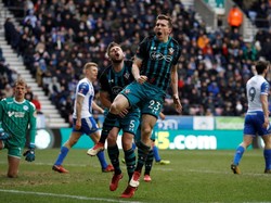 Rayakan Gol, Pemain Ini Tak Sengaja Tendang Kemaluan Rekan Setim