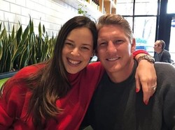 Schweinsteiger-Ivanovic Sambut Kelahiran Anak Pertama