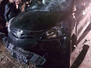 Mobil yang Dikemudikan WN Iran Tabrak 4 Motor di Depok
