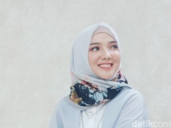 5 Cerita Hari Pertama Berhijab yang Tak Terlupakan