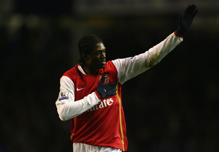 LIVERPOOL, UNITED KINGDOM - DECEMBER 29:   Emmanuel Adebayor of Arsenal salutes the fans at the end of the Barclays Premier League match between Everton and Arsenal at Goodison Park on December 29, 2007 in Liverpool, England.  (Photo by Alex Livesey/Getty Images)