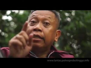 Tukul Arwana Terjaring Razia Operasi Lalin di Probolinggo Tukul Arwana Terjaring Razia Operasi Lalin di Probolinggo
