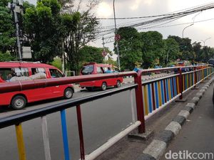 Before After Taman Berumur Pendek di Jakarta Timur