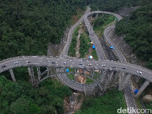 Foto Drone: Megah dan Cantik, Jembatan Kelok 9