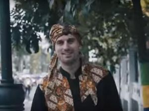 Dulu Jualan Jus, Sergei Litvinov Kini Nyanyi karena Kapok Jadi Pesepakbola