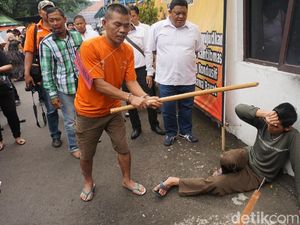 Rentetan Penyerangan Ulama di Bandung Sebelum Insiden Syekh Ali Jaber Rentetan Penyerangan Ulama di Bandung Sebelum Insiden Syekh Ali Jaber