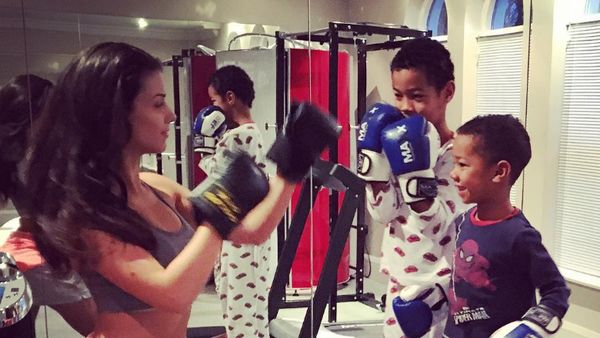 Foto: Mengintip Olahraganya Para WAGs Atlet Sepakbola (2)