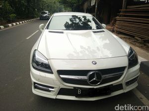 Bawa Mobil Mewah ke Sekolah, Teman pada Ngiri Tidak Ya?