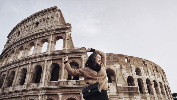 Foto: Gaya Liburan Penyanyi Dangdut Cita Citata