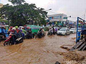 Dewan Nilai Pemkot Bandung Nihil Konsep Penanganan Banjir Dewan Nilai Pemkot Bandung Nihil Konsep Penanganan Banjir