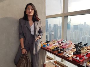 12 Gaya Dian Sastrowardoyo Pakai Koleksi Tas yang Mencapai Rp 1 Miliar 12 Gaya Dian Sastrowardoyo Pakai Koleksi Tas yang Mencapai Rp 1 Miliar