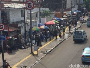 Sandiaga Ingin Tata PKL Jatinegara tapi Tetap Bisa Jualan