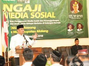 Tangkal Hoax, Polres Malang Ngaji Medsos Bareng Warga NU Tangkal Hoax, Polres Malang Ngaji Medsos Bareng Warga NU