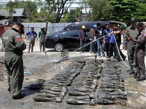 Foto: 100 Bom Ditemukan di Bangkok, Ternyata Tiruan