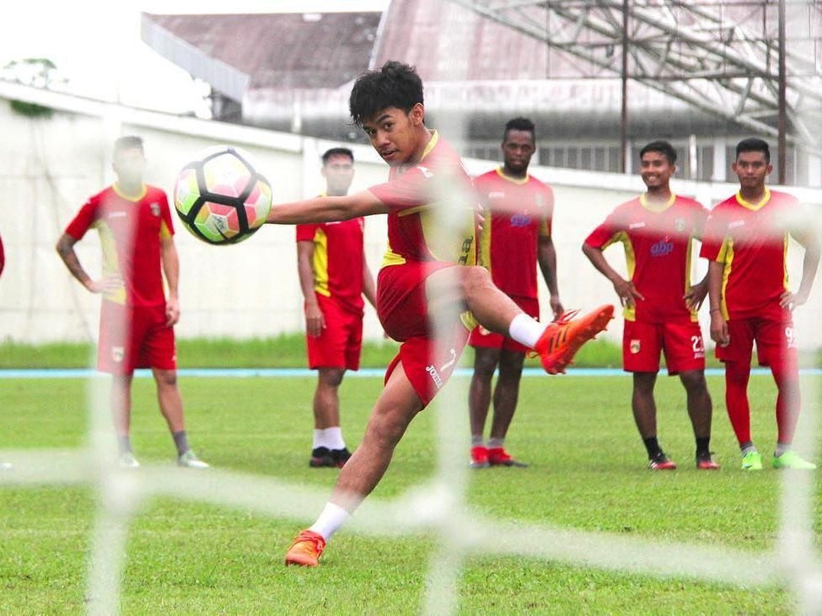 Muhammad Luthfi Kamal Bahar tak sesuai dengan kebutuhan PSS Sleman. (Foto: Instagram @luthfikml7)