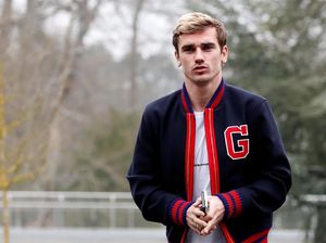 Umtiti: Griezmann Banyak Bertanya Soal Barca Umtiti: Griezmann Banyak Bertanya Soal Barca
