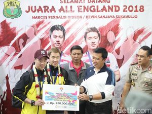 Tiba di Tanah Air, Kevin/Marcus Disambut Fans