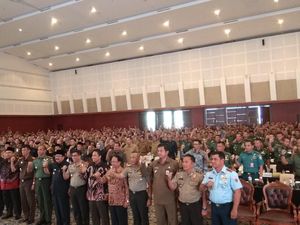 Pilkada Kian Dekat, Gubernur Jatim Minta Jaga Suasana Kondusif
