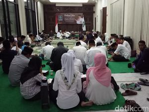 PKB Tahlilan untuk TKI Zaini yang Dipancung di Saudi PKB Tahlilan untuk TKI Zaini yang Dipancung di Saudi