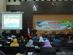 Ratusan Penyehatan Tradisional di Blitar Ilegal Ratusan Penyehatan Tradisional di Blitar Ilegal