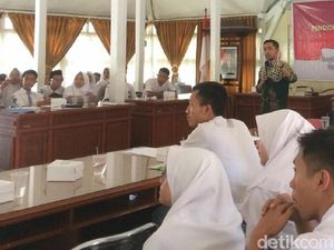 18.847 Pemilih Pemula di Wonosobo Belum Rekam e-KTP 18.847 Pemilih Pemula di Wonosobo Belum Rekam e-KTP