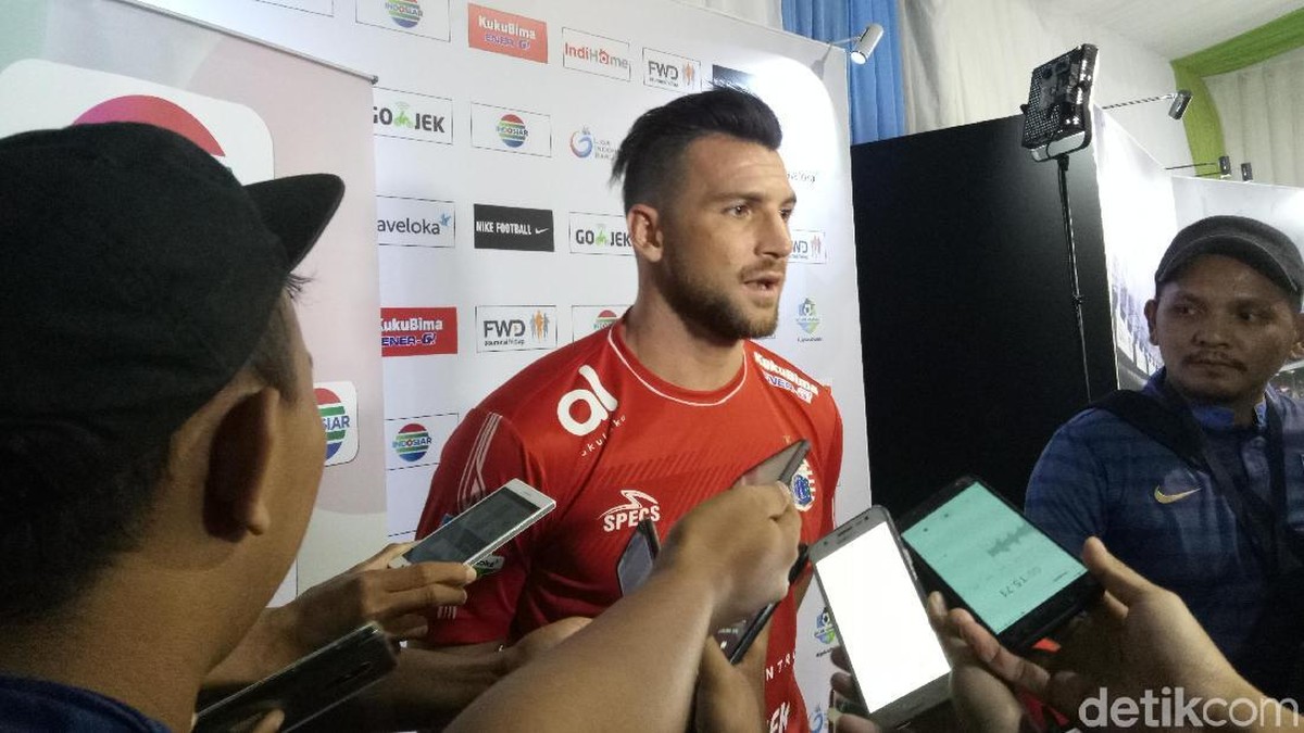 Penyerang Persija Jakarta Marko Simic tak memasang target gol di Liga 1 2018 (Foto: Amalia Dwi Septi/detikSport)