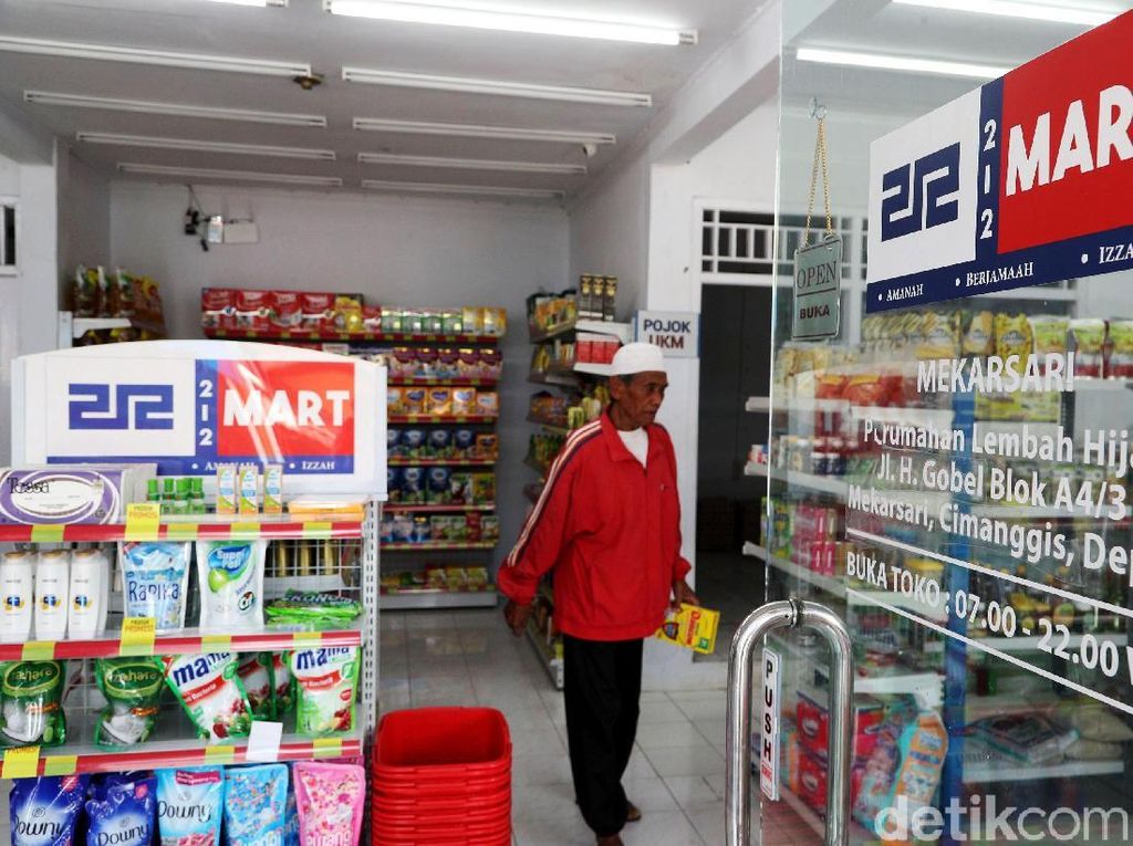 Fakta Menarik Seputar 212 Mart Fakta Menarik Seputar 212 Mart