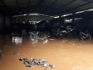 Kata BMKG Soal Faktor Banjir Bandang di Cicaheum Bandung Kata BMKG Soal Faktor Banjir Bandang di Cicaheum Bandung