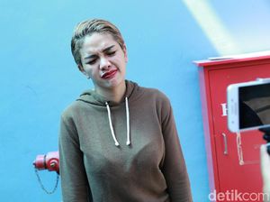 Diisukan Hamil Anak Dipo Latief, Nikita Mirzani: Nggak DP Duluan