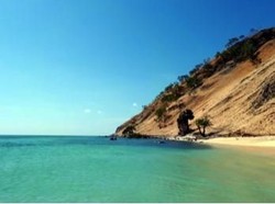 Nikmati Ragam Keindahan Pulau-pulau di Perbatasan