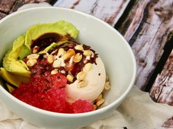 Segar! Podeng dengan Campuran Es Puter yang Enak dari Jakarta