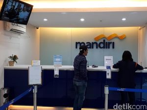 Bank Mandiri Kembalikan Uang Nasabah yang Jadi Korban Skimming Bank Mandiri Kembalikan Uang Nasabah yang Jadi Korban Skimming
