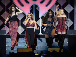 Fifth Harmony Vakum, Lihat Lagi Gaya Seksinya yang Mencuri Perhatian Fifth Harmony Vakum, Lihat Lagi Gaya Seksinya yang Mencuri Perhatian