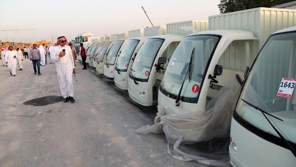 Foto: Bayar Utang, Ini 900 Mobil yang Dilelang Miliarder Saudi
