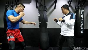 Ketika Menpora Berlatih Jiu Jitsu