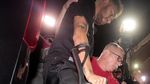 Foto: Cedera Tak Halangi Neymar Berpesta di Brasil