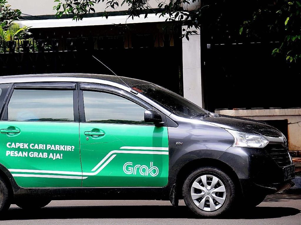 Aturan Baru Taksi Online Berlaku Juni, Ada Sanksi Buat yang Nakal Aturan Baru Taksi Online Berlaku Juni, Ada Sanksi Buat yang Nakal