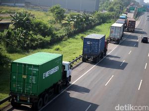 Liburan Imlek Keluar Kota Naik Mobil? Waspada Potensi Nabrak Truk di Jalan Tol