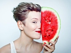 Bisa Dibuktikan! Kulit Mulus dan Sehat Berkat Semangka