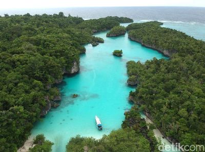 Foto Drone: Raja Ampat Ala Maluku