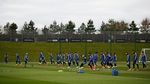 Halo Manchester! Messi Datang