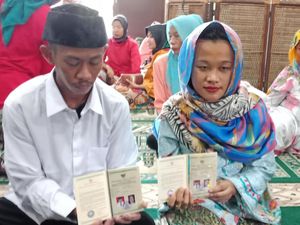 Pernikahan Tahanan Polsek Penjaringan Diwarnai Isak Tangis Pernikahan Tahanan Polsek Penjaringan Diwarnai Isak Tangis