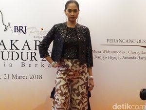 Kolaborasi Batik dan Sendra Tari di Mahakarya Borobudur 2018