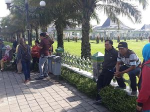 Polres Madiun Terjunkan Tim Saber Pungli Usut Pungutan PKL Polres Madiun Terjunkan Tim Saber Pungli Usut Pungutan PKL