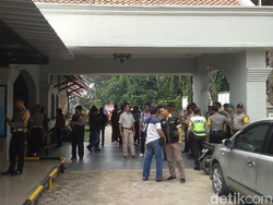 Napi Ngamuk Karena Razia Ponsel, Lapas Cirebon Perbanyak Wartel